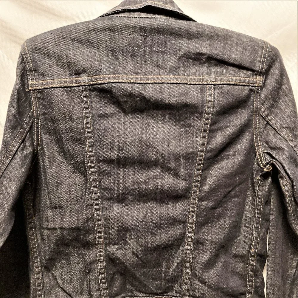 NWT Levi Jean jacket Women girls junior adult SZ S curvy cut Very dark blue … - Picture 2 of 4